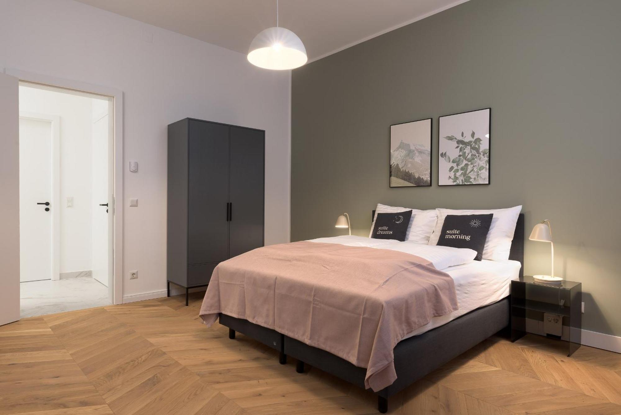 Limehome Vienna Karajangasse Rum bild